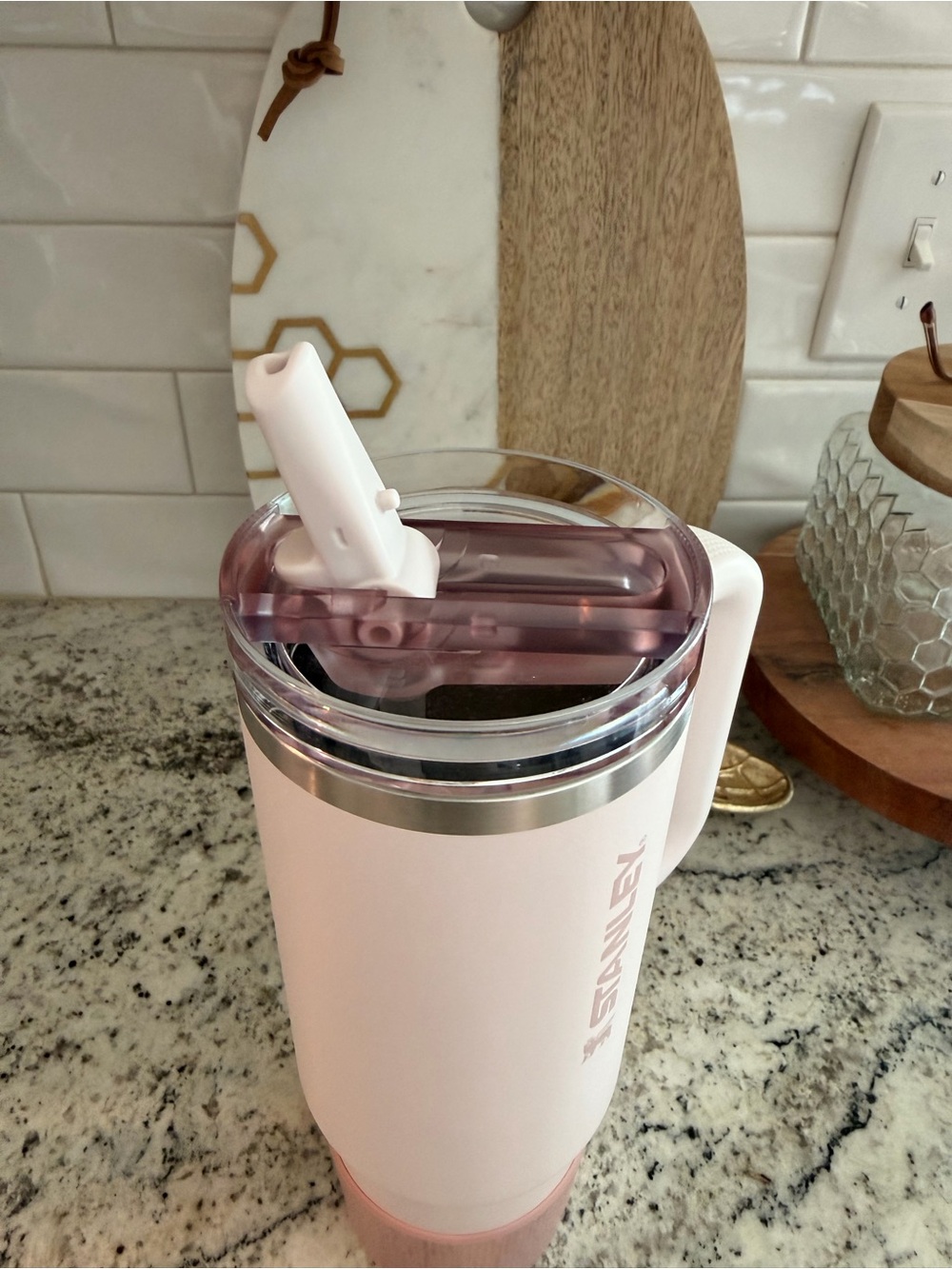 Stanley Flip Straw 30 oz Cup - Picture 3 of 5